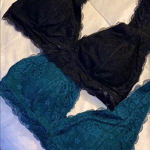 Soft lace/net bralette set!